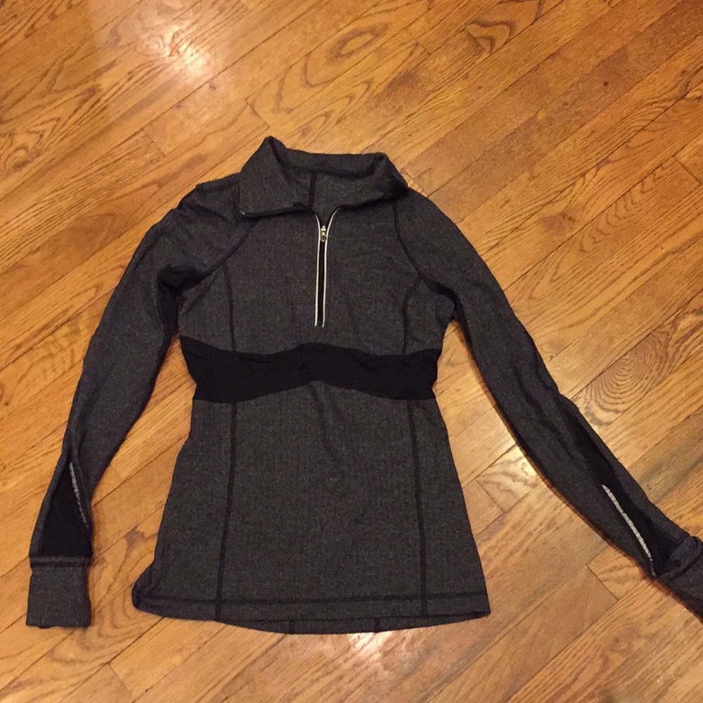 Black and White Lululemon Athletics jacket!!